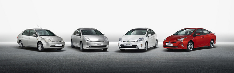 A Prius a többi hibrid Toyota mellett lassan elkezdett marginalizálódni, de a márka nem engedi el