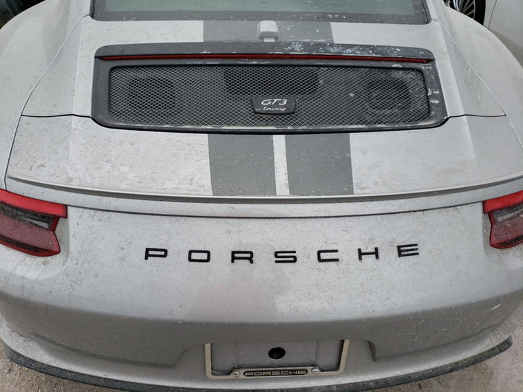 Felkészül az összes Youtuber: "Megvettem Amerika legolcsóbb Porsche GT3-asát"
