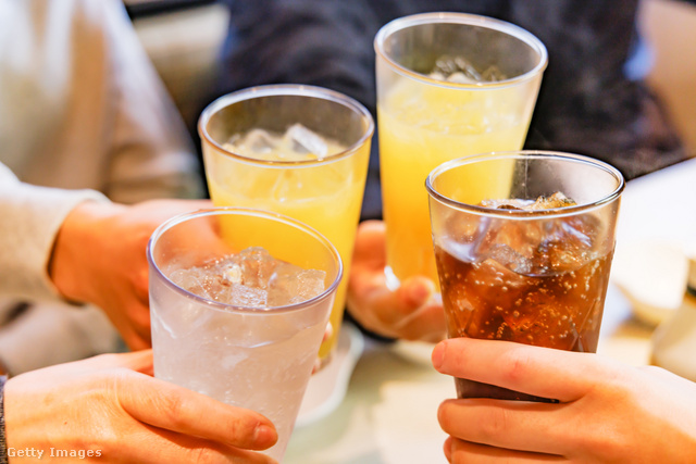 A vese egészségének megőrzése érdekében fontos, hogy ne a szervezet számára káros italokat fogyasszunk