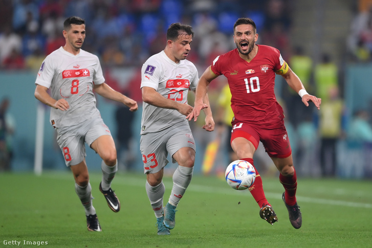 Dusan Tadics a Szerbia–Svájc világbajnoki mérkőzésen 2022. december 2-án
