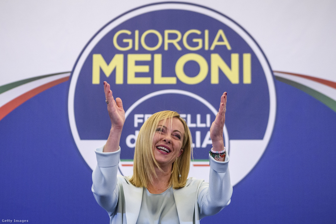 Giorgia Meloni az olasz előrehozott választás után Rómában 2022. szeptember 25-én