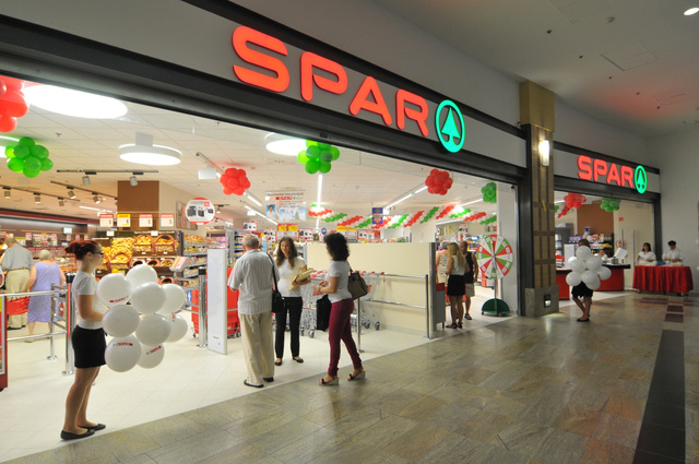 SPAR szupermarket WestEnd 2