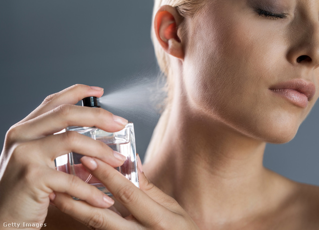 A parfümtanácsadás akár egy óra hosszát is igénybe vehet