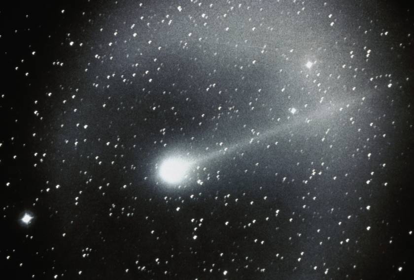 A Halley-üstökös 1986-ban, az egykori Ford Obszervatóriumból.