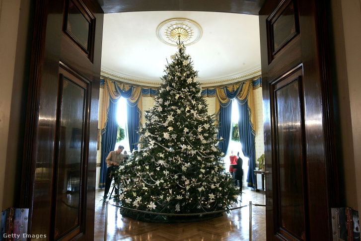 Karácsonyfa a Fehér Házban 2005. november 30-án