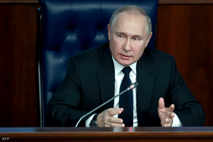 Vlagyimir Putin az orosz védelmi vezetők év végi találkozóján 2022. december 21-én