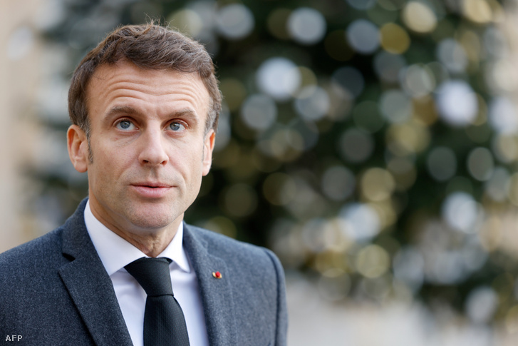 Emmanuel Macron 2022. január 3-án
