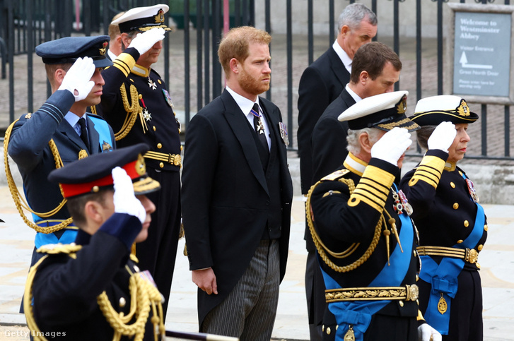 Harry herceg II. Erzsébet királynő temetésén 2022. szeptember 19-én Angliában