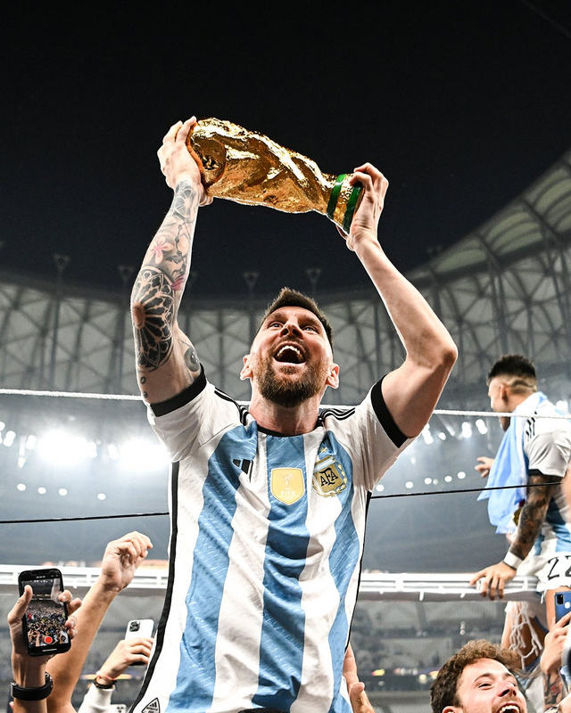 Lionel Messi győzelmi fotója letaszította trónjáról a tojást