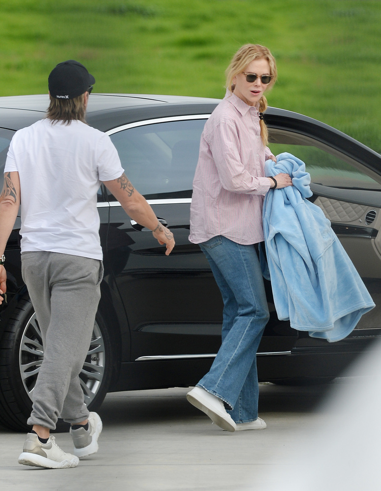Nicole Kidman és férje, Keith Urban magángéppel érkezett Los Angelesbe a minap