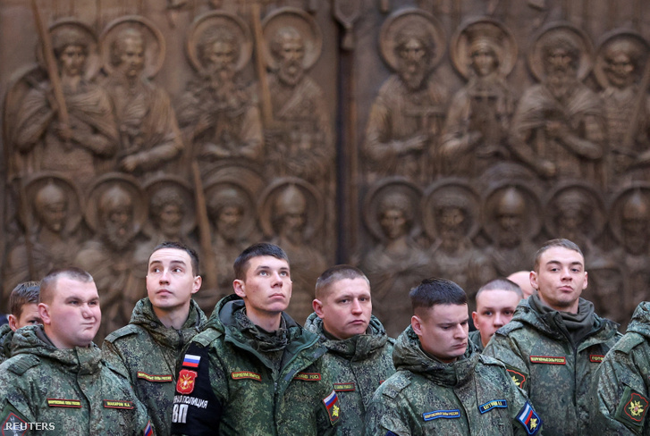 Fiatal orosz katonák Moszkvában 2023. január 15-én