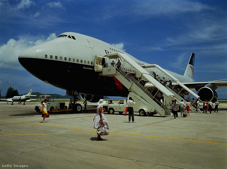 A British Airways végig a legnagyobb 747 felhasználónak számított a teherszállításban érdekelt Atlas Air mellett