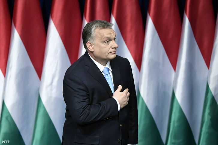 Orbán Viktor miniszterelnök hagyományos évértékelő beszéde után a Várkert Bazárban 2019. február 10-én