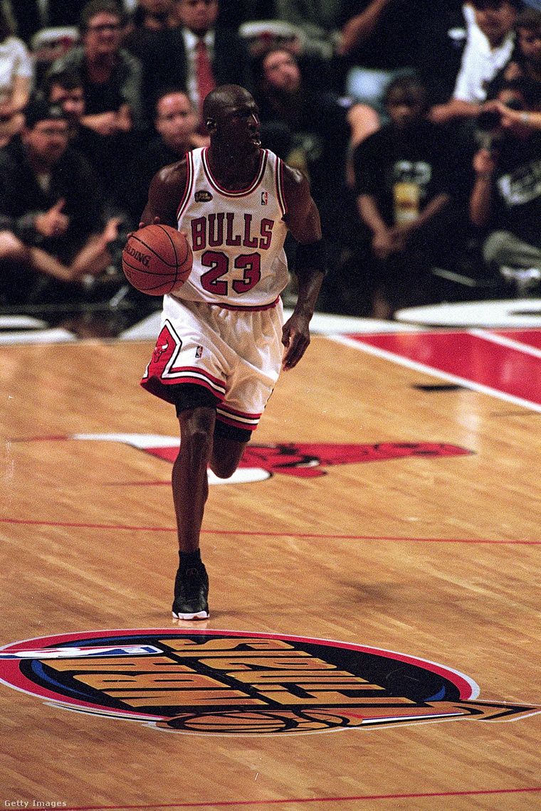 A nap képe: Jordan az 1998-as NBA döntőben. (Fotó: Jonathan Daniel / Getty Images Hungary)