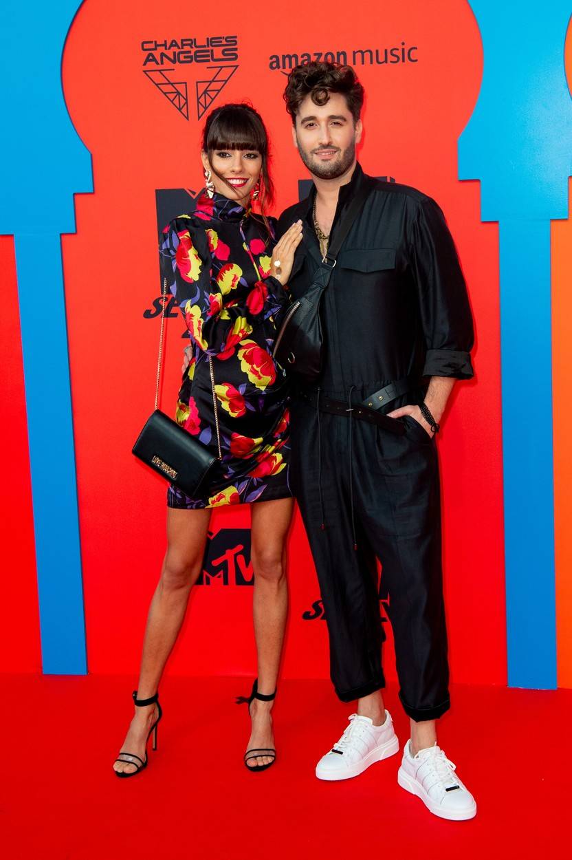 Király Viktor és Király-Virág Anita a 2019-es MTV EMA vörös szőnyegén.