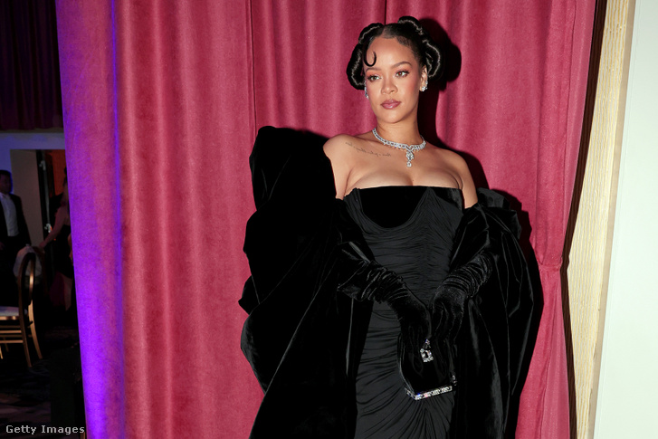 Rihanna a 2023-as Golden Globe-on
