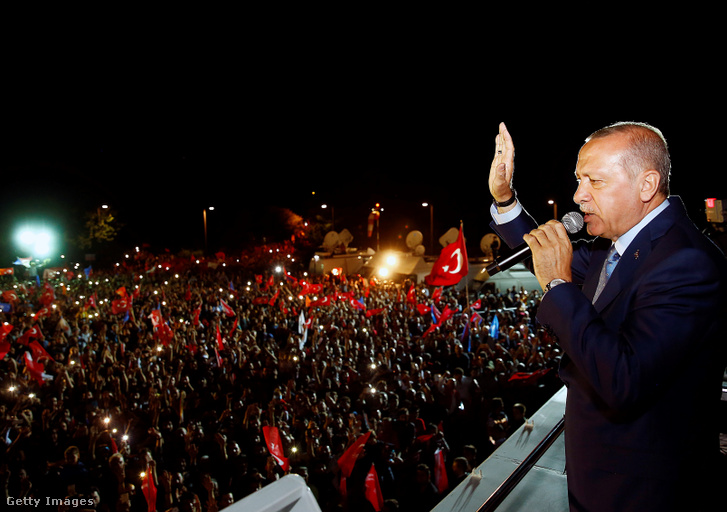 Recep Tayyip Erdogan 2018. június 24-én a török elnök- és parlamenti választás után