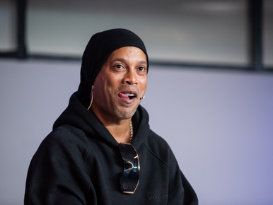 Kiszivárgott néhány információ Ronaldinho orgiáiról