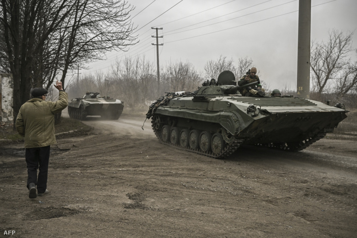 Ukrán BMP–1-es gyalogsági harcjárművek Bahmut közelében 2023. március 17-én
