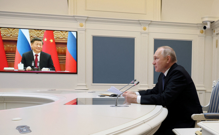 Vlagyimir Putyin orosz elnök Hszi Csin-ping kínai elnökkel tárgyal 2022. december 30-án