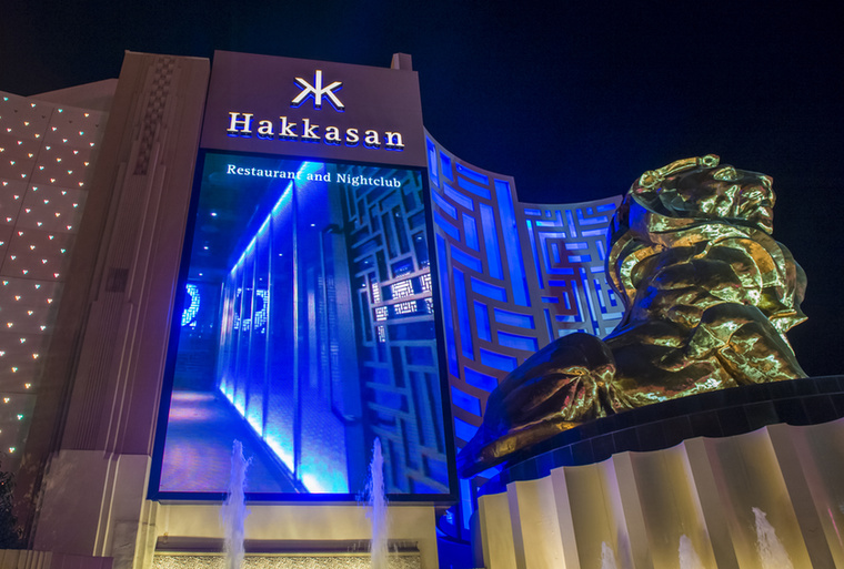 1.	Hakkasan, Las VegasA Hakkasan talán Las Vegas egyik legnépszerűbb éjszakai klubja, amelyet rendszeresen látogatnak olyan hírességek és gazdag emberek, akik nem riadnak vissza attól, hogy egyetlen éjszaka alatt akár 100 000 dollárt (34 és fél millió forint) is elköltsenek