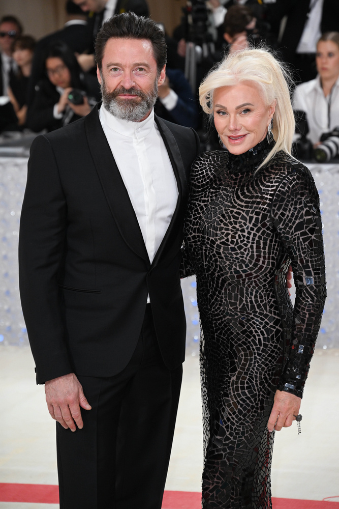 Hugh Jackman és Deborra-Lee FurnessAz 54 éves Golden Globe-díjas színész az utóbbi időben ősz szakállt nővesztett magának