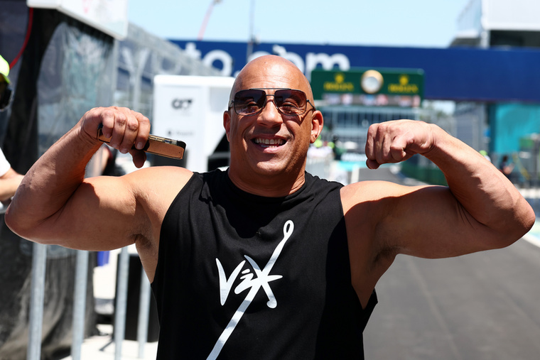 Vin Diesel mindig is a kigyúrt férfiak táborát erősítette, de láthatóan az elmúlt hónapokban a megszokottnál többször látogatta a konditermeket.&nbsp;