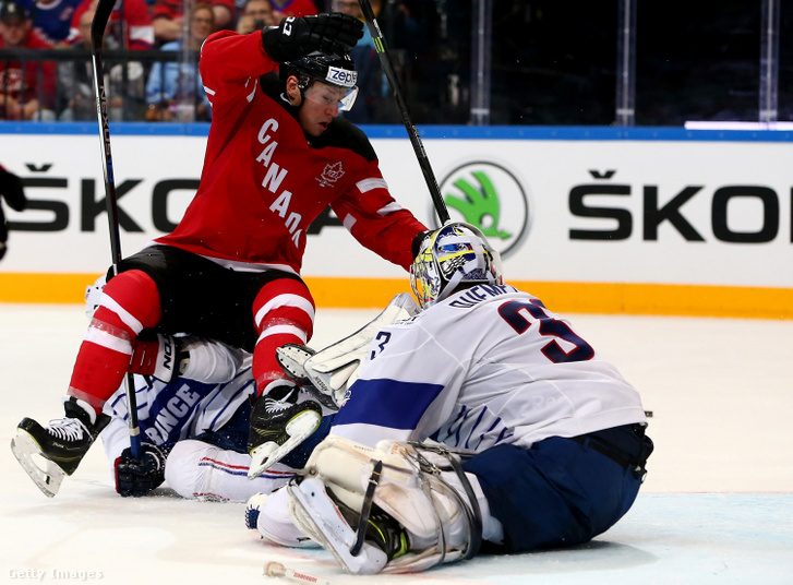Tyler Toffoli az IIHF világbajnokság A csoportjának Franciaország–Kanada-mérkőzésén az o2 Arénában 2015. május 9-én Prágában