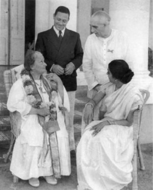 Fiával, Marióval (balra) Indiában