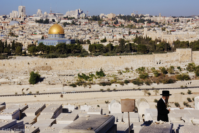 Évente száz turistát kerít hatalmába a Jeruzsálem-szindróma