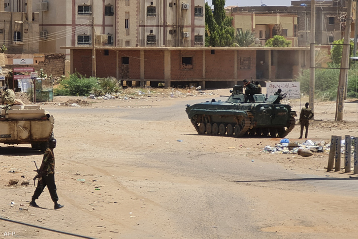 Szudáni katonák Kartúmban