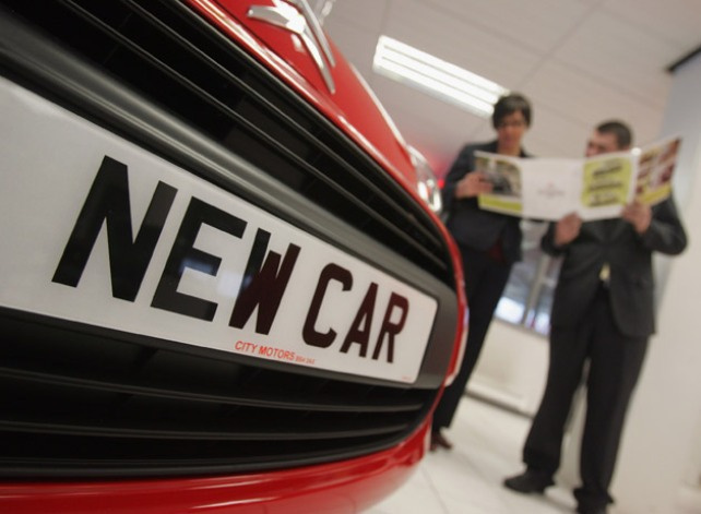 uk-new-car-dealer---license-plate-closeup