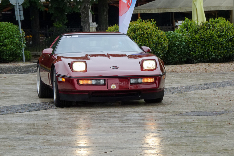 Annak idején megreformálta a Corvette stílusát, és még ma is ugyanolyan ütős a C4-es formája.