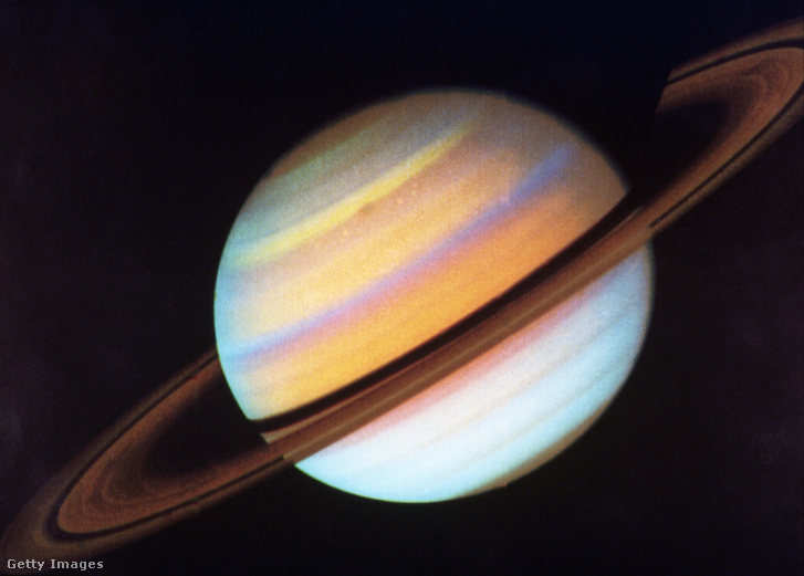 A Voyager űrszonda által készített felvétel a Szaturnuszról