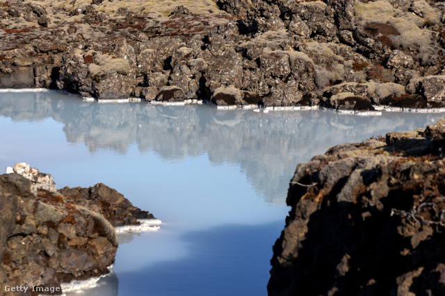 A Kék Lagúna vize nemcsak stresszoldó, de a pikkelysömört is gyógyítja
