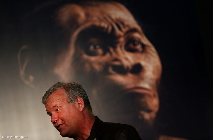 Lee Berger professzor és a Homo naledi, az új előember felfedezésekor 2015 szeptemberében