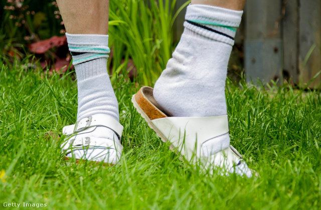 A zokni viselése nem mindig divatos, de még akkor is hasznos lehet
