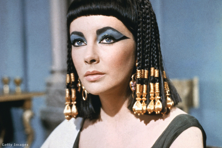 Elizabeth Taylor Kleopátra szerepében 1963-ban