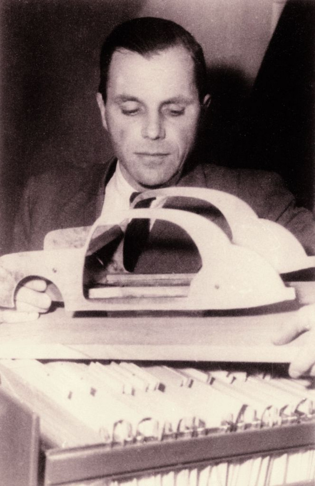 Barényi Béla (1907–1997) az első biztonsági fejlesztésekkel
