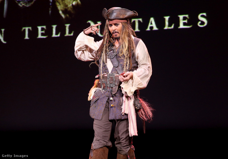 Johnny Depp, mint Jack Sparrow kapitány. (Fotó: Jesse Grant / Getty Images Hungary)