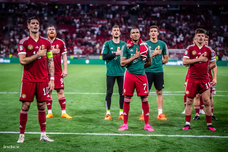 A magyar labdarúgó-válogatott játékosai a Litvánia elleni Európa-bajnoki selejtező után 2023. június 20-án