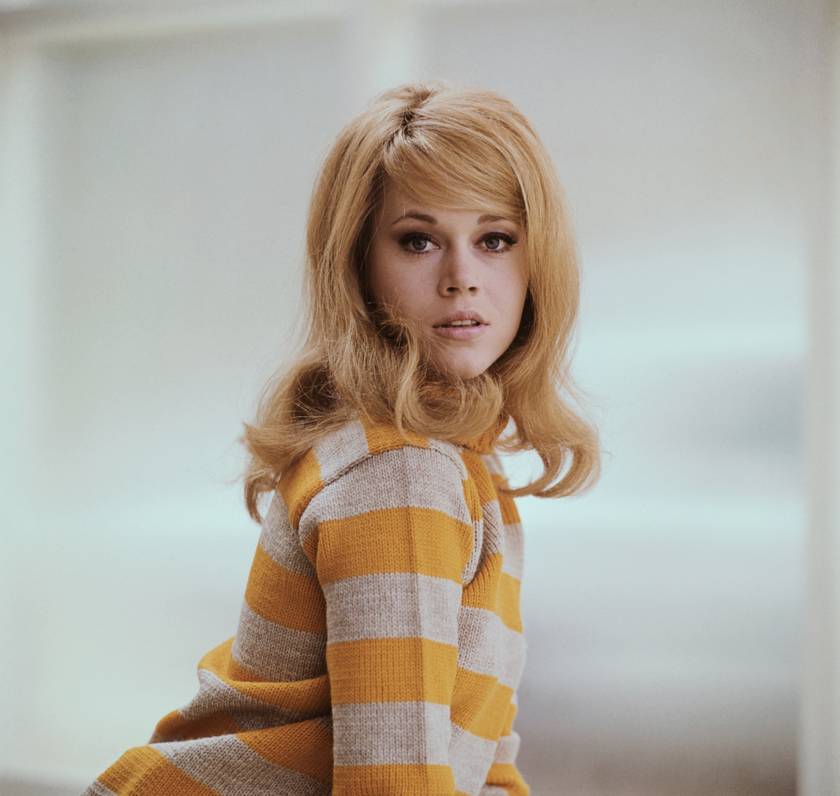 Íme a fiatal Jane Fonda. Ránézésre is a rivaldafénybe született.