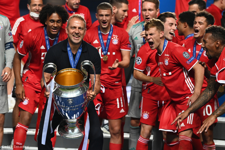 Másfél év alatt elképesztő eredményeket ért el a Bayern Münchennel, szövetségi kapitányként azonban meg sem tudja eddig közelíteni ezeket