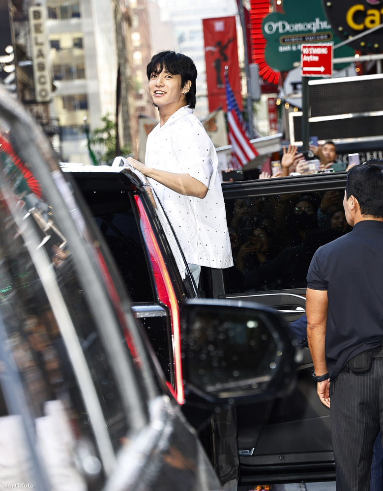 Jungkook a Good Morning America stúdiójában járt