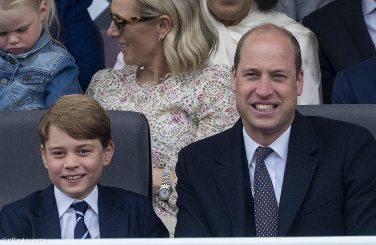 Ugyanazon a napon a herceg az édesapja mellett foglalt helyet a platina jubileumi felvonuláson, amelyre 15 millió fontot, mai árfolyamon 6 milliárd 577 millió forintot költöttek.