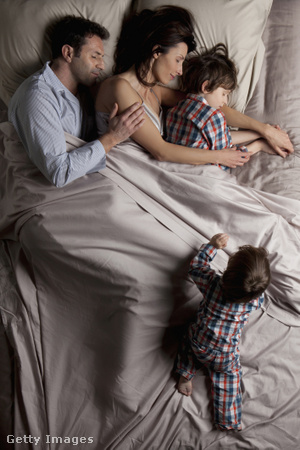 Gyerekekkel nem mindig egyszerű az együtt alvás