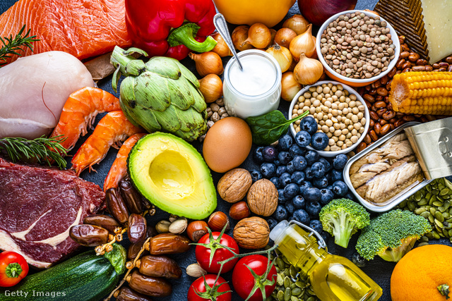 A zöldségekben, gyümölcsökben és fehérjében gazdag étrend segíthet a szívbetegségek megelőzésében