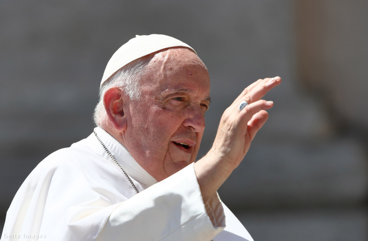 Ferenc pápa 2023. június 7-én (Fotó: Mondadori Portfolio / Getty Images Hungary)