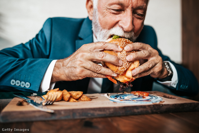 Beleink egészsége befolyással lehet öregkori állapotunkra, ezért nem mindegy, mit eszünk