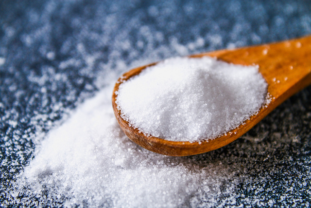A só baktériumölő hatású, ezért a szivacs fertőtlenítésére is alkalmas